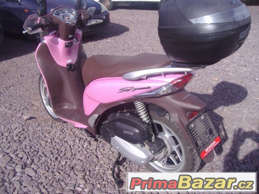 HONDA SH125i Pink