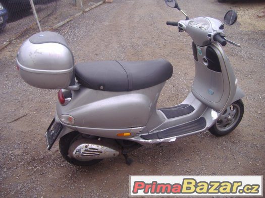 Vespa 125 ET4