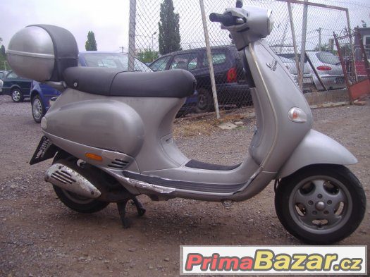 Vespa 125 ET4