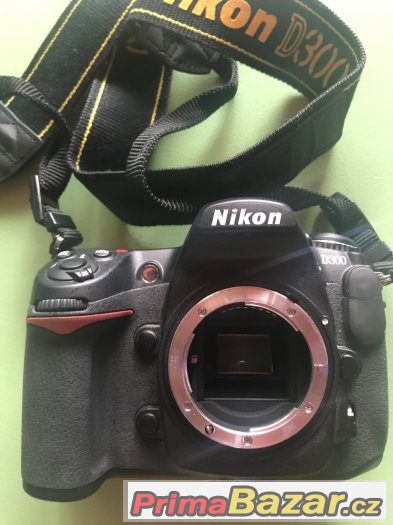 nikon