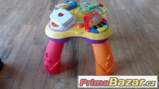 Pejskův stoleček Fisher Price