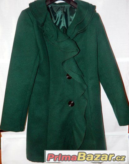 Zelený částečně vlněný kabát