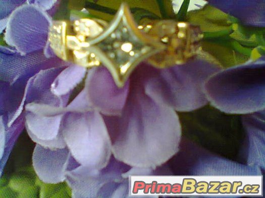 18 k zl prsten diamant princes