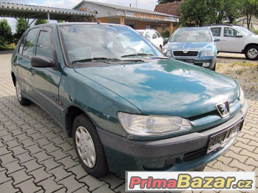 Peugeot 306 1.4i, 55KW,el.okna ,centrál,CD radio,pneu 90%