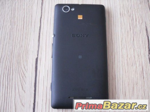 Sony Xperia M, 5MPx foto,NFC,4GB,microSD slot. Černá.