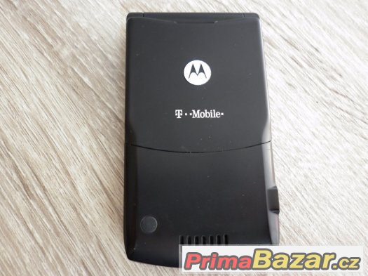 Motorola Razr V3, černý, top stav