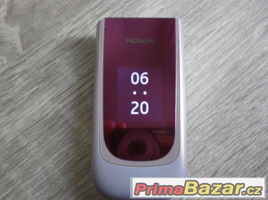 Nokia 7020 - véčko, 2MPx foto, slot na microSD,top stav.