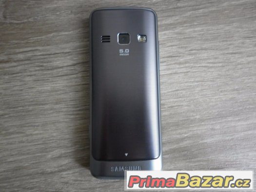 Samsung GT 5611,5MPx foto,slot na microSD. Samsung GT 5611,5MPx foto,slot na microSD.
