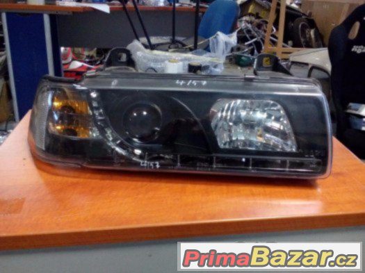 Přední LED čiré světlomety na BMW E36