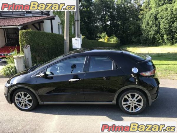 Prodám Honda Civic 2.2 CTDI r.v. 2011 Prodám Honda Civic 2.2 CTDI r.v. 2011