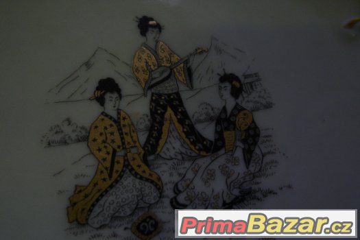 Elite - zlatý Ivory Gloria Karlovy Vary Japonsko gejša Elite - zlatý Ivory Gloria Karlovy Vary Japonsko gejša