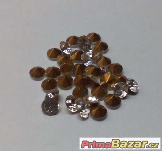 sklenený šatón ss18 briliant extra Au 500ks glass chatons sklenený šatón ss18 briliant extra Au 500ks glass chatons