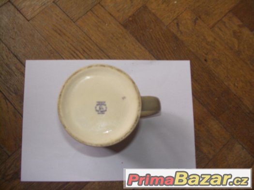 Keramický korbel na pivo s rybářskou tematikou 0.5 l Keramický korbel na pivo s rybářskou tematikou 0.5 l