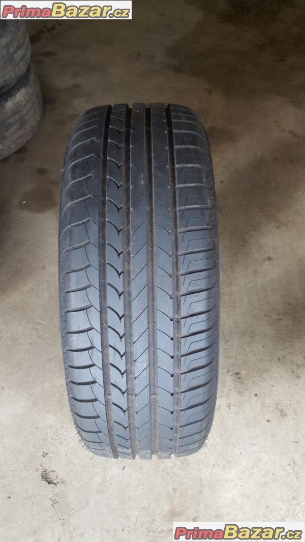 1xnová pneu r16 dot4915 Goodyear efficientgrip 215/60 r16 95h