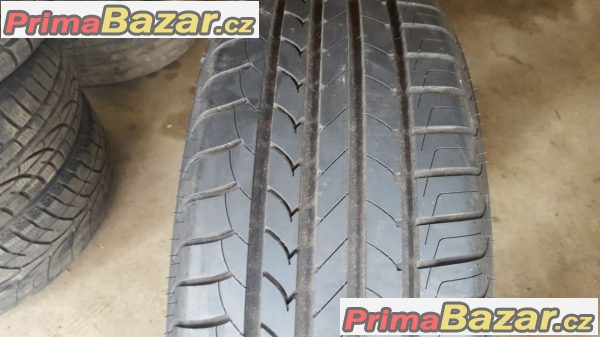 1xnová pneu r16 dot4915 Goodyear efficientgrip 215/60 r16 95h