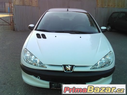 peugeot-206-1-4-hdi-petit-filou-r-v-11-2008