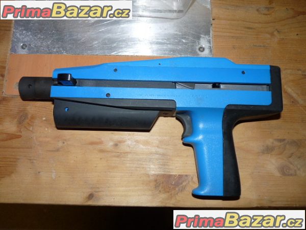 Nastřelovací pistole BERETTA – Beto 685