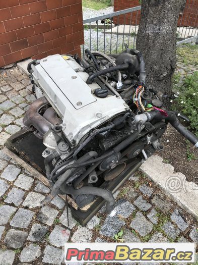 díly motoru na mercedes CL 203 coupe