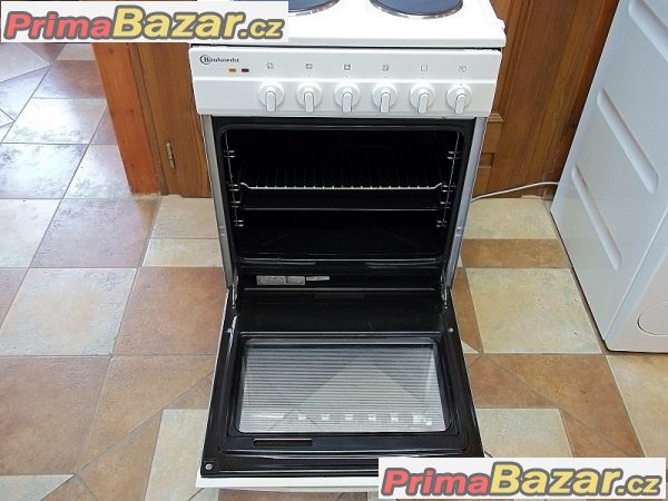 Sporák sklokeramický BAUKNECHT šíře 50 cm horkovzduch Sporák sklokeramický BAUKNECHT šíře 50 cm horkovzduch