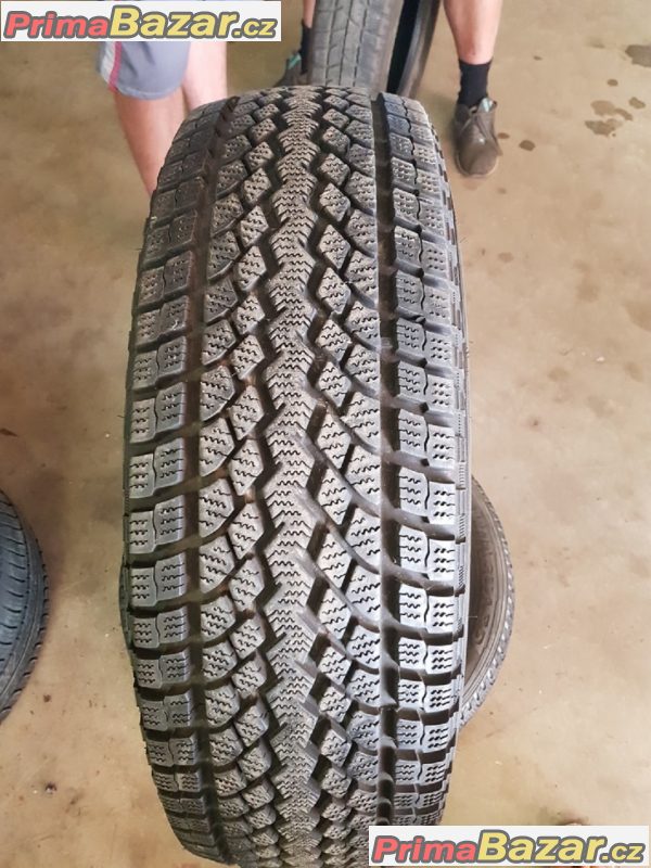 1xpneu nova Yokohama geolandar i/t 235/80 r16 109t