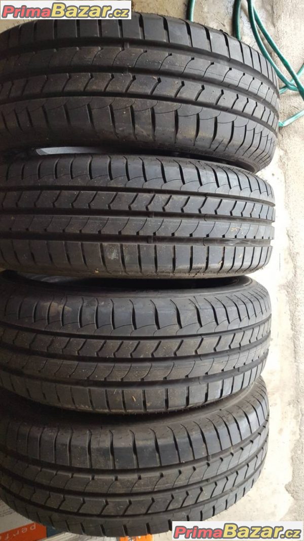 4x zánovní pneu dot06016 vzorek 95% goodyear efficient grip 195/60 r16