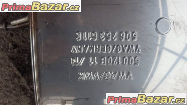 Prodam orig. Vyfuk na golf VII zadni dil, je uplne novy, mozno nainstalovat i na golf V a golf VI. Vyfuk je vhodny i na audi a3 atd