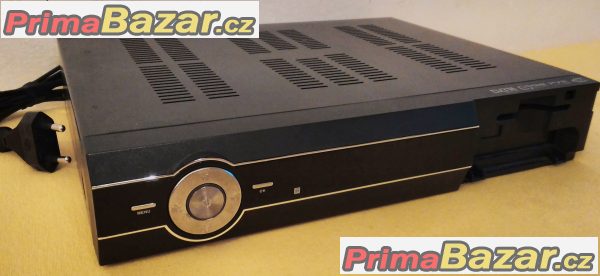 Satelitní přijímač DVB-S Ferguson FK 6900 CR se čtečkou karet. Satelitní přijímač DVB-S Ferguson FK 6900 CR se čtečkou karet.