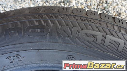2x zimní pneumatiky Nokian 235/55/R17 103V XL