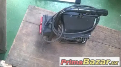 halogen se zásuvkami