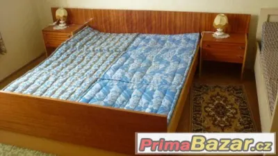 LOŽNICE PĚKNÁ, ČISTÁ CENA ZA KOMPLET VŠE CO VIDÍTE 499,-
