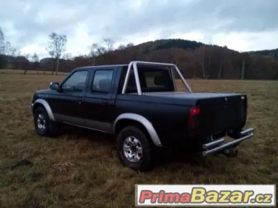 NISSAN NAVARA DOUBLE CAB TERRANO MAVERICK