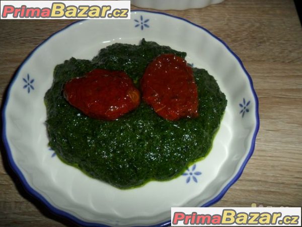 Prodám medvědí česnek,pesto, cibulky na sadbu, sušený a různé bilinky,ostružiny, maliny, jahody.