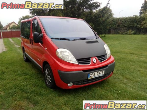 renault-trafic-2-0-dci-passenger