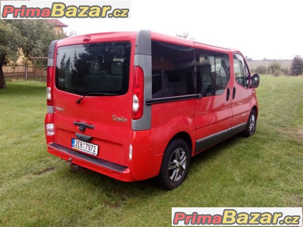 Renault Trafic 2.0 DCI Passenger Renault Trafic 2.0 DCI Passenger