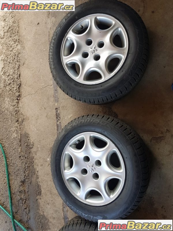 sada alu kola Peugeot s pneu dot4815 4x108 6.5jx15 et20