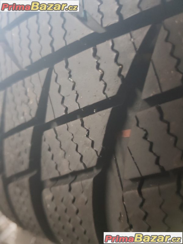 plechove disky plechy s pneu Bridgestone