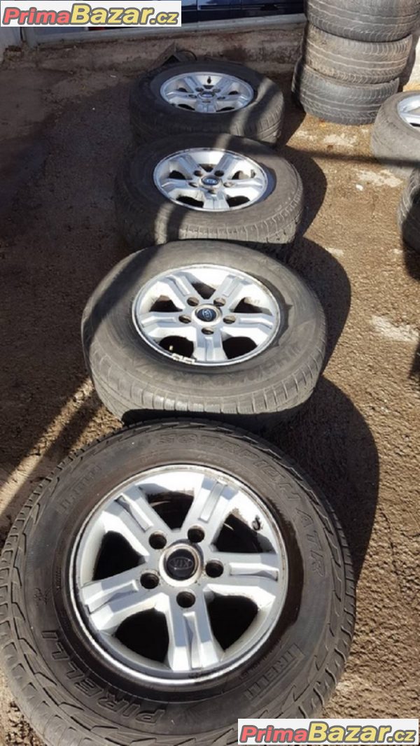 Sada alu kol Kia 7jx16 et46  5x139.7 pneu 245/70 r16