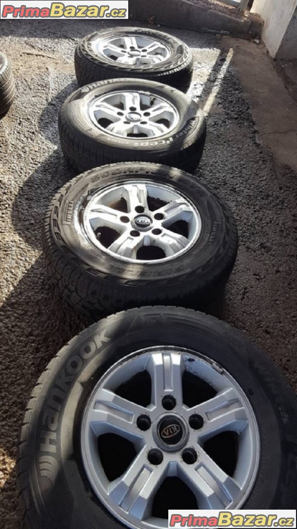 Sada alu kol Kia 7jx16 et46  5x139.7 pneu 245/70 r16