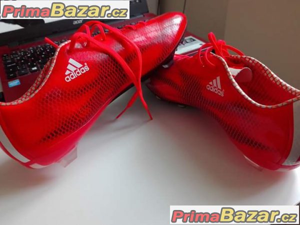 prodam-kopacky-adidas-f30