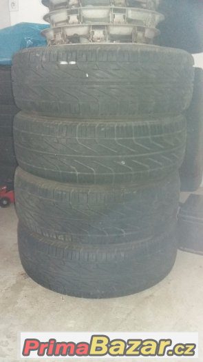 pneu 205/65R15