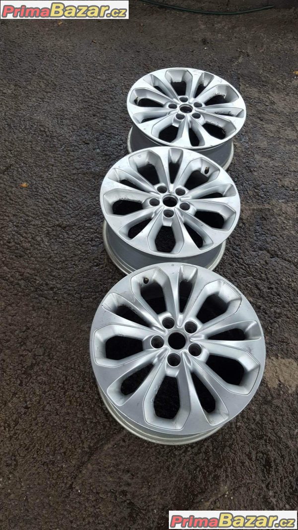 3xalu kolo Kia 5x114.3 7.5jx18 et50.5