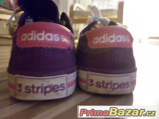 divčí platenky Adidas