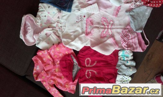 Set / balík / sada oblečení holka 0-9m 50ks