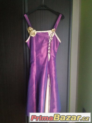 Fialové šaty Escurial