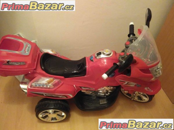 Elektronická motorka Elektronická motorka