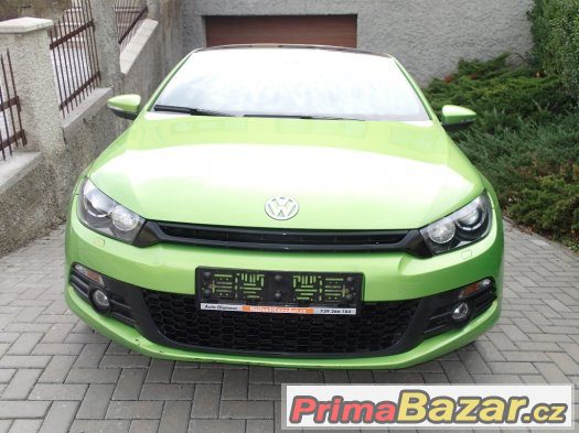 Volkswagen Scirocco 1.4TSi 118kW XENONY