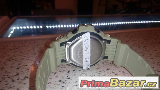 prodám hodinky Casio GShock army