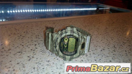 prodám hodinky Casio GShock army