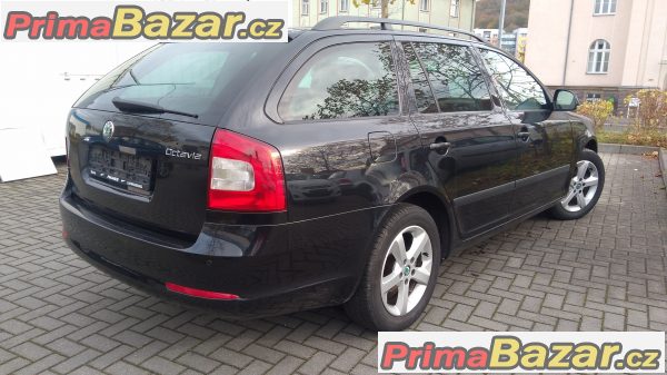 Octavia combi 1.6tdi cr,facelift,navigace,alu.kola,serviska,2012.