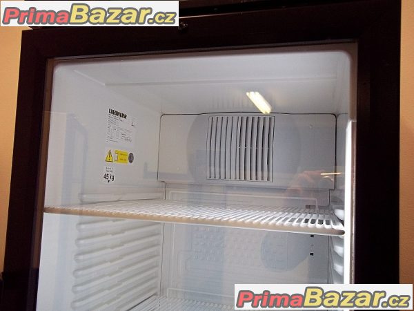 Prosklená lednice chladnice vitrína LIEBHERR BCDv 4313
